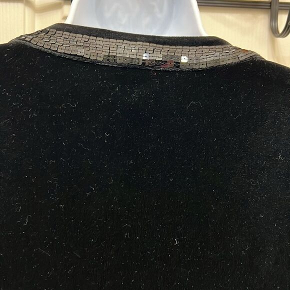 Quacker Factory Black Blazer Jacket with Sequin Trim Sz Small VNeck Long Sleeve - Picture 10 of 11
